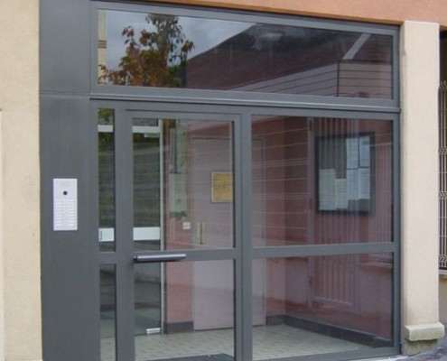 Porte d'allées d'immeubles - Service régies lyon
